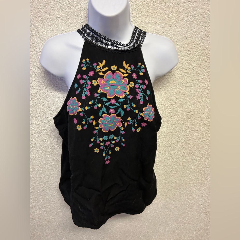 About a girl brand x large top